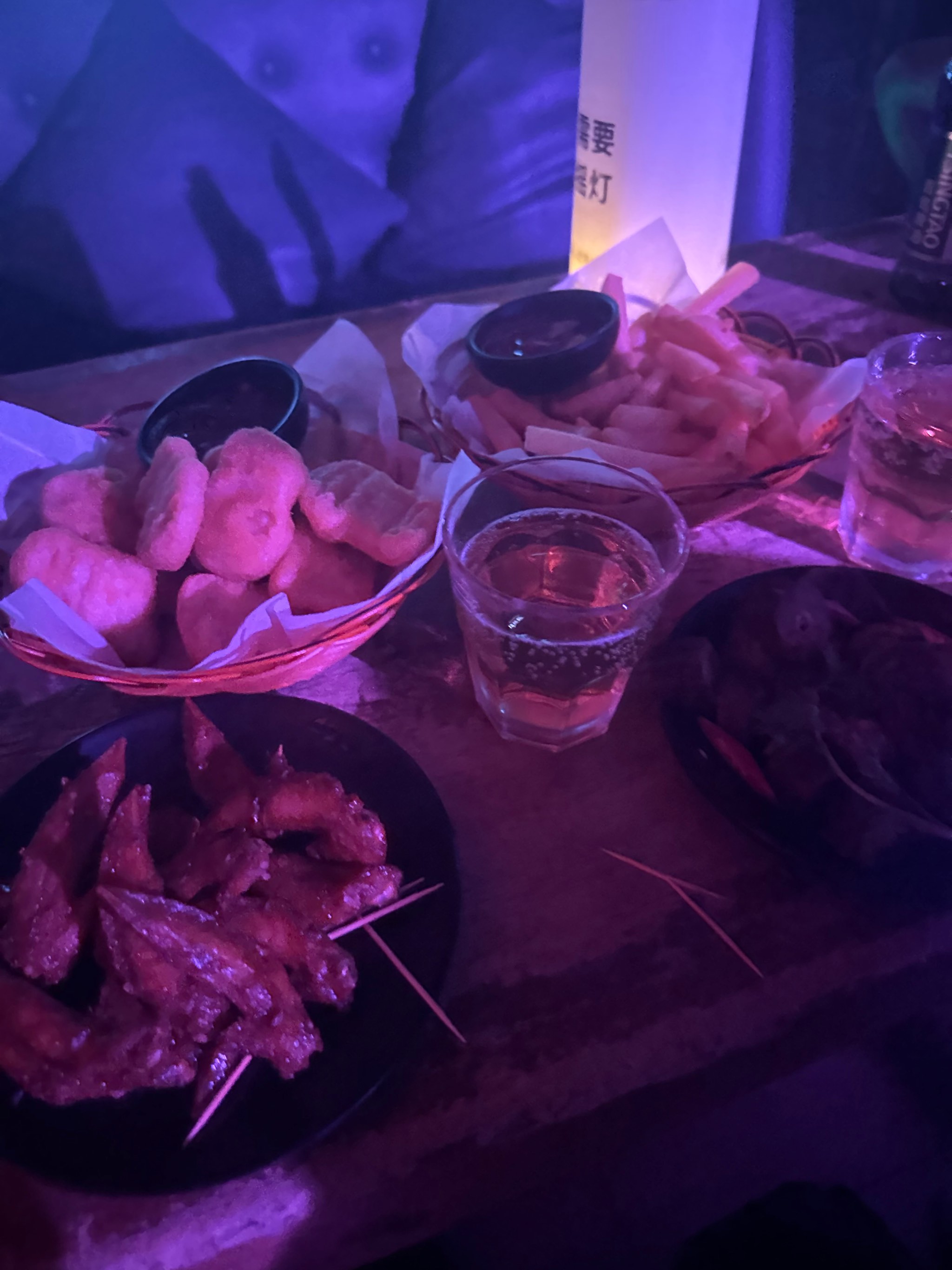 乌鲁木齐商务KTV区别片场-乌鲁木齐县ktv预定